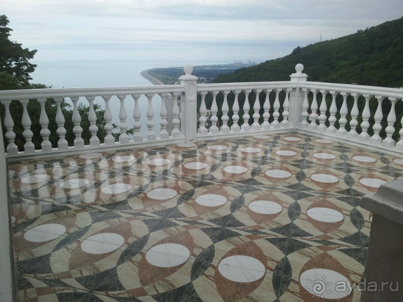 otdix v batumi kvariati otel zura