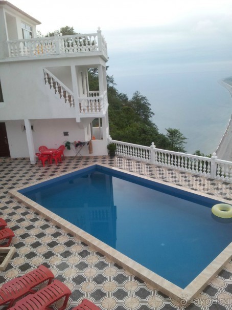 otdix v batumi kvariati otel zura