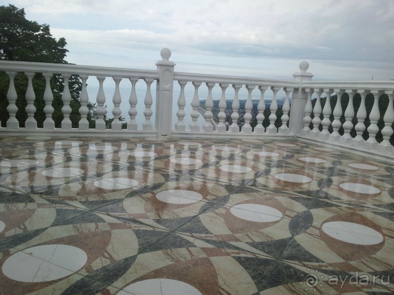 otdix v batumi kvariati otel zura