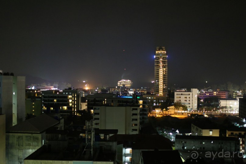 спокойный,зеленый