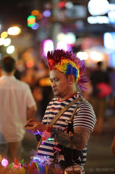 спокойный,зеленый