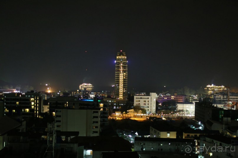 спокойный,зеленый