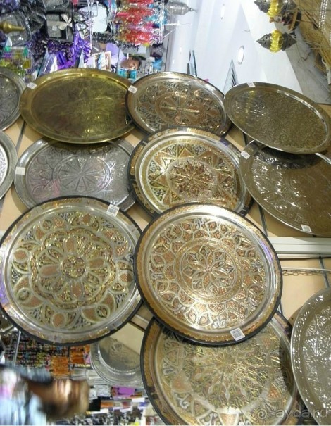 Альбом отзыва "Зыринг, не подкреплённый шоппингом, приводит к депрессингу !"