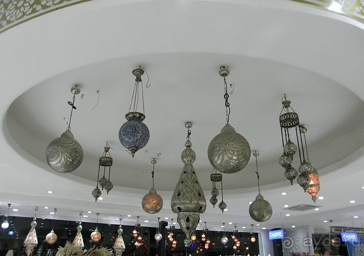 Альбом отзыва "Зыринг, не подкреплённый шоппингом, приводит к депрессингу !"