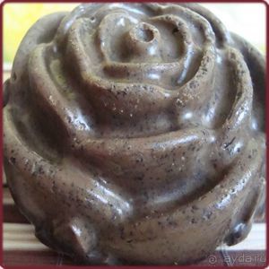 Альбом отзыва "- Куда наносить косметику?  /  - А куда ты хочешь чтобы тебя поцеловали?…"