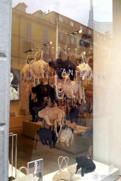 Милан. Шопинг, как он есть на самом деле.