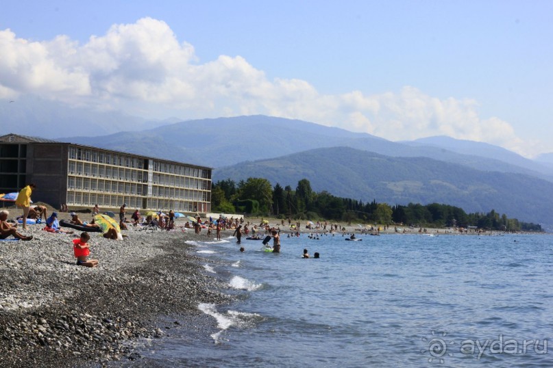 "Центральный" пляж Гячрыпша