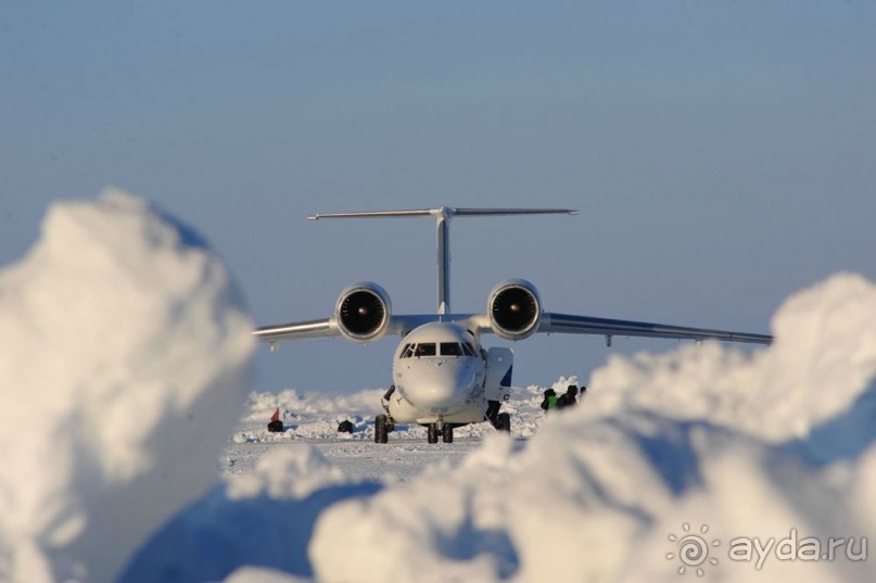 Вертолётный тур на Северный полюс и ледовый лагерь Барнео