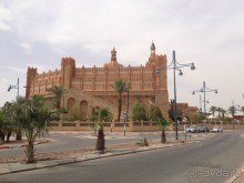 Были в Эйлате в апреле, размещение в гостинице Американа.