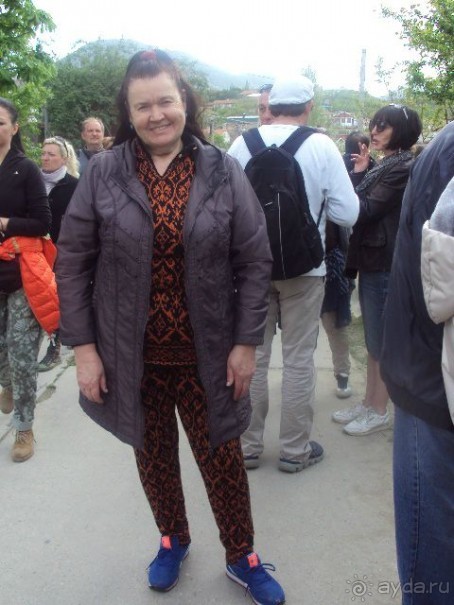 ДЕСЯТАЯ. ПОДЗАБОРНАЯ.