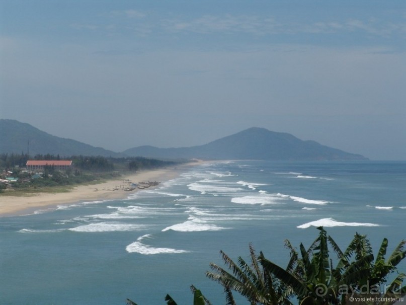 Хайван ведет в Хойан