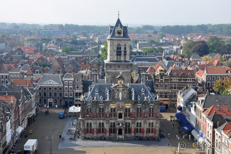 Скучная Гаага и сказочный Делфт