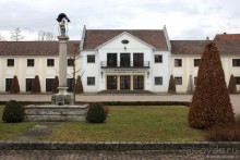 Альбом отзыва "Венский лес без сказок"