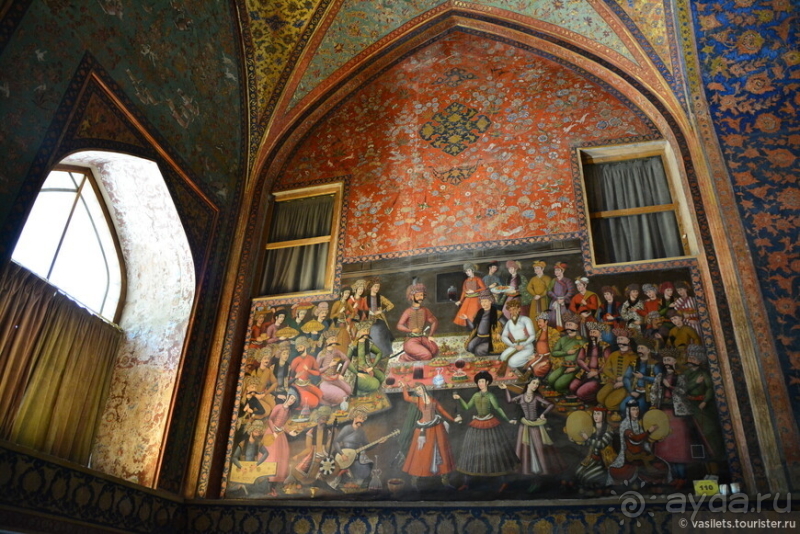 Альбом истории "Имперская роскошь Исфахана"