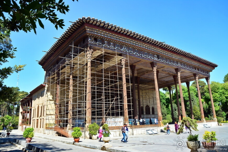 Альбом истории "Имперская роскошь Исфахана"