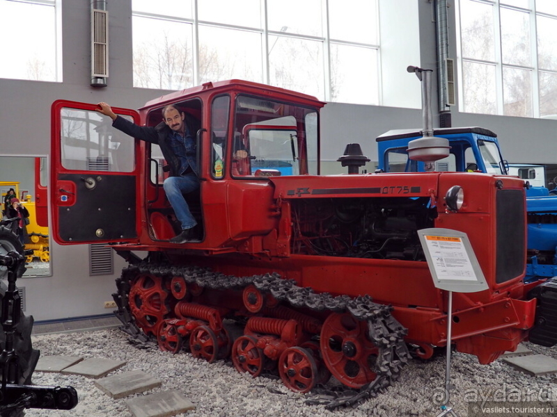 Альбом истории "Где живет Йошкин кот"