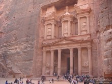 Петра перед новым годом