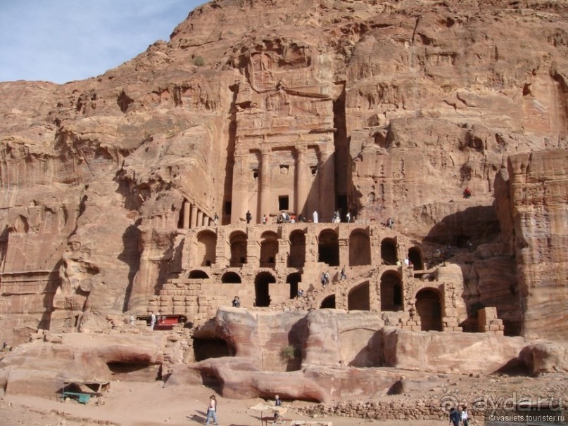 Петра перед новым годом