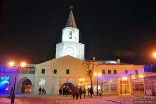 Казань днем и вечером