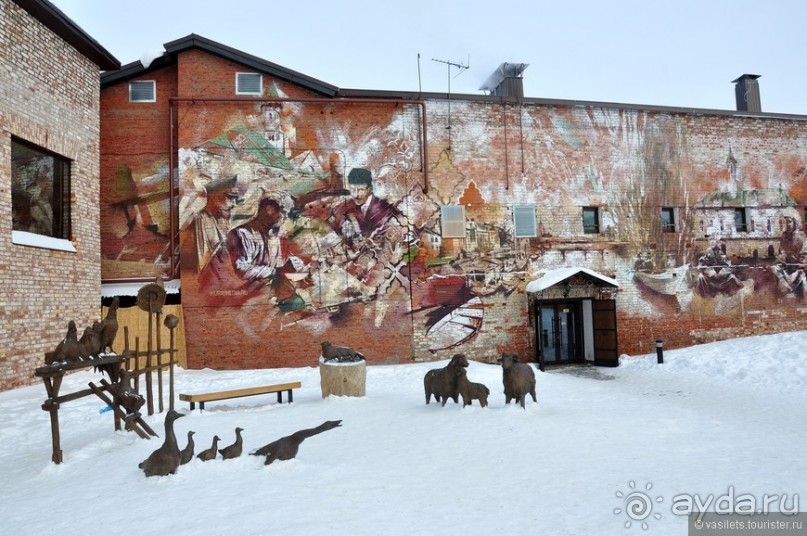 Казань днем и вечером