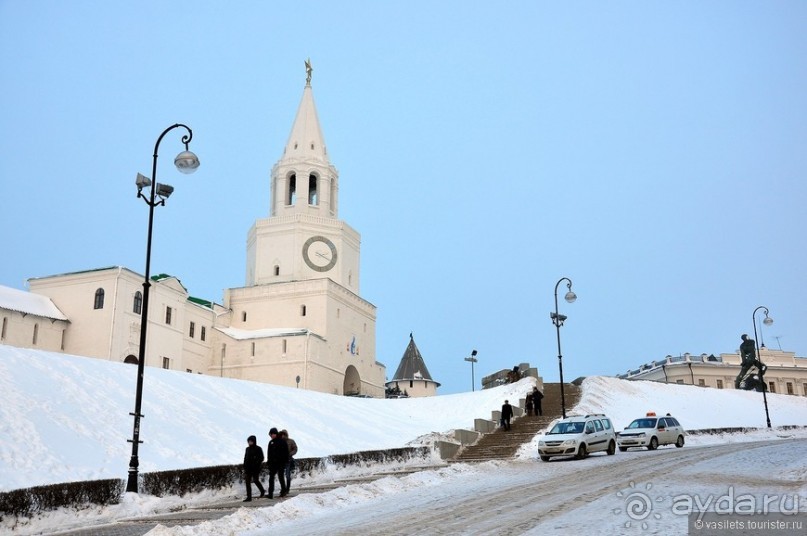 Казань днем и вечером