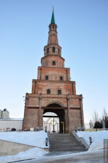 Казань днем и вечером