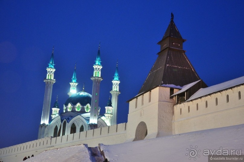 Казань днем и вечером