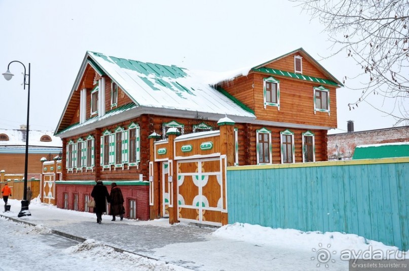 Казань днем и вечером