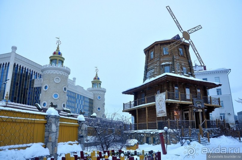 Казань днем и вечером