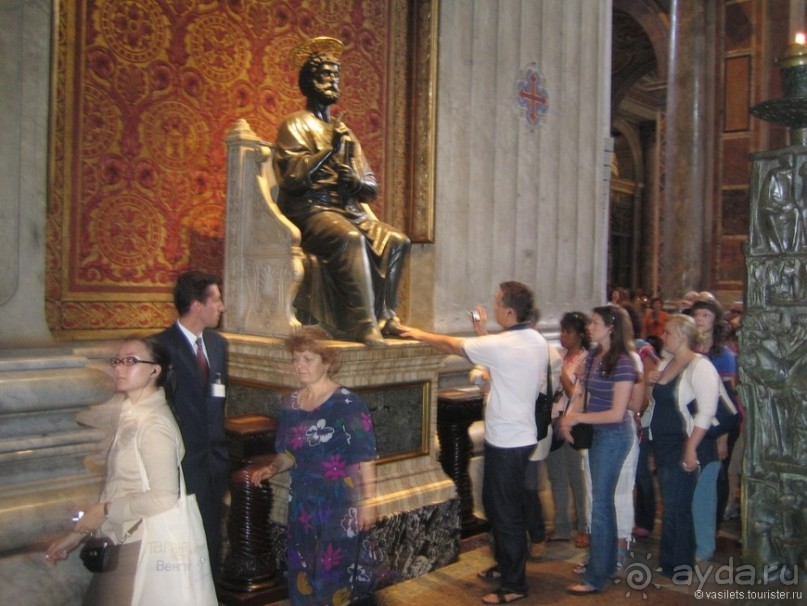 Ватикан - крошечное государство в центре Рима