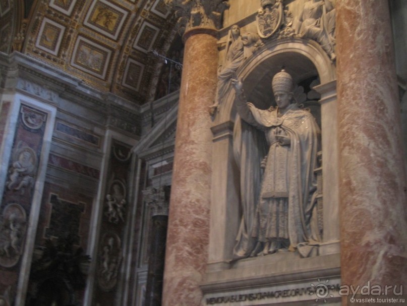 Ватикан - крошечное государство в центре Рима