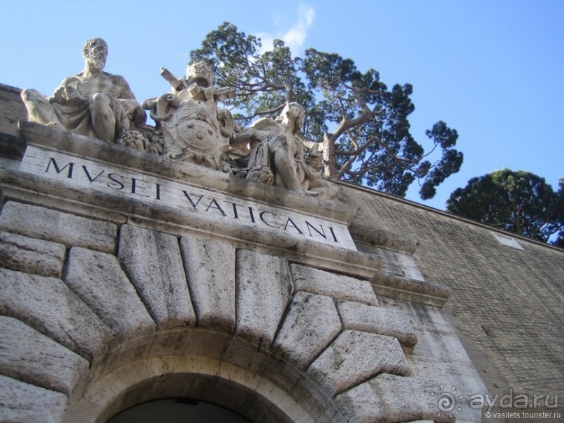 Ватикан - крошечное государство в центре Рима