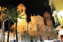 Средневековый Кадис совсем самостоятельно