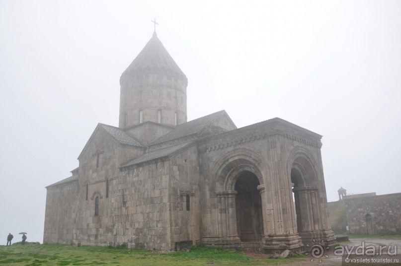 Туманный Татев и солнечный Хор Вирап