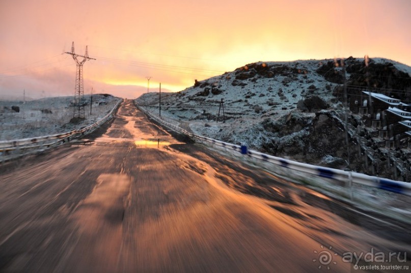 Туманный Татев и солнечный Хор Вирап