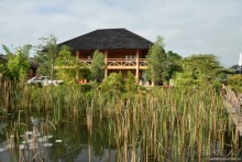 Инле — сказочное озеро в неведомой стране