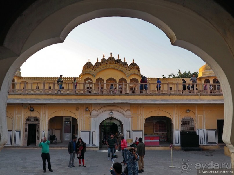 Джайпур, его дворцы и форты