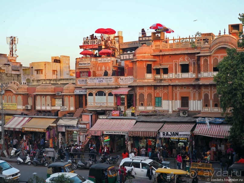 Джайпур, его дворцы и форты