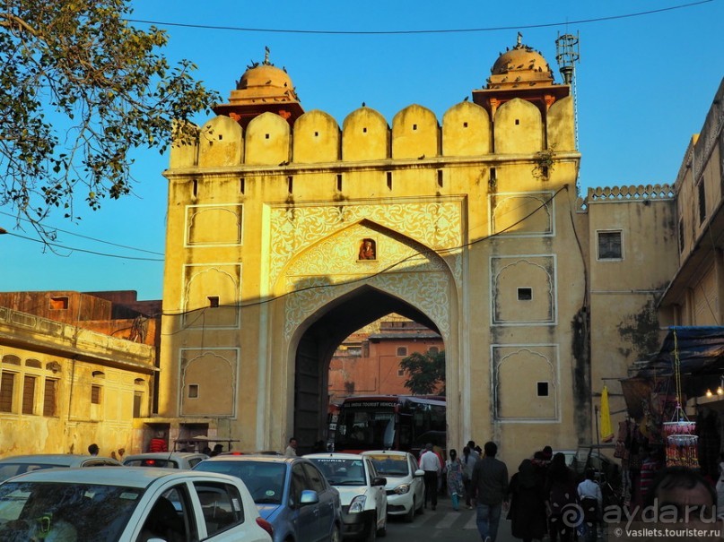 Джайпур, его дворцы и форты