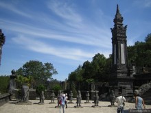 Альбом отзыва "Хуэ. По-вьетнамски - это не ругательство"