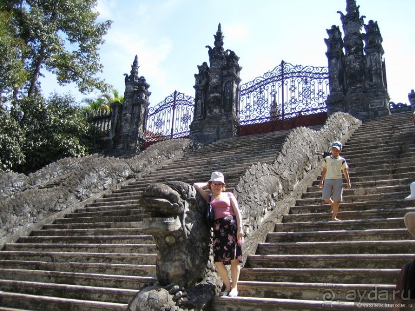 Альбом отзыва "Хуэ. По-вьетнамски - это не ругательство"