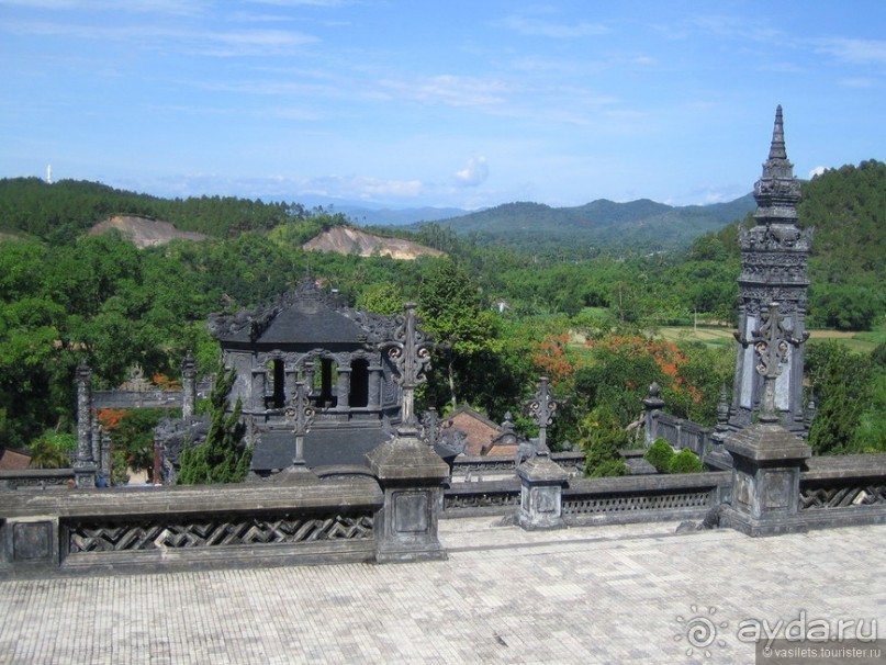 Альбом отзыва "Хуэ. По-вьетнамски - это не ругательство"