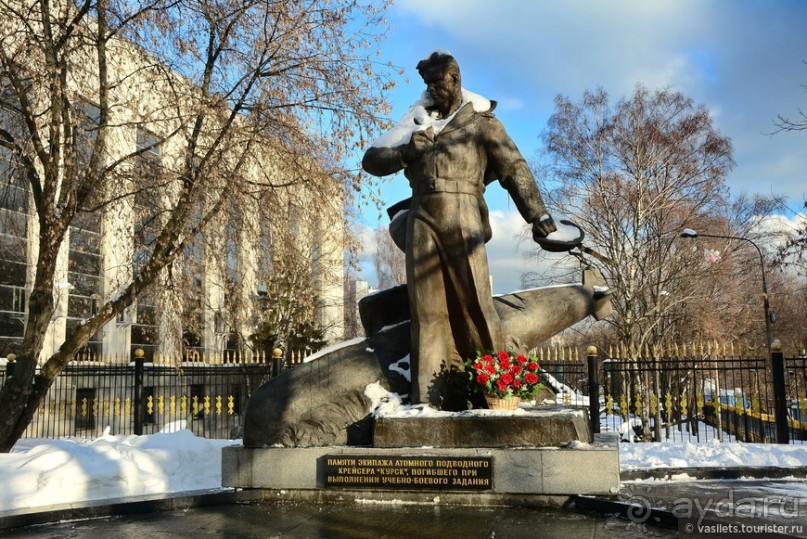 100-летию Красной армии посвящается