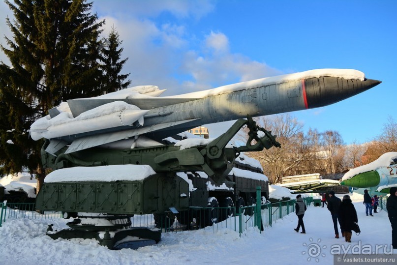 100-летию Красной армии посвящается