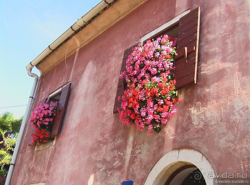 Ровинь - не Венеция, но все же...