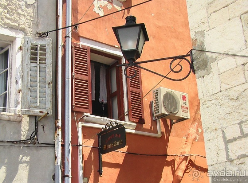 Ровинь - не Венеция, но все же...