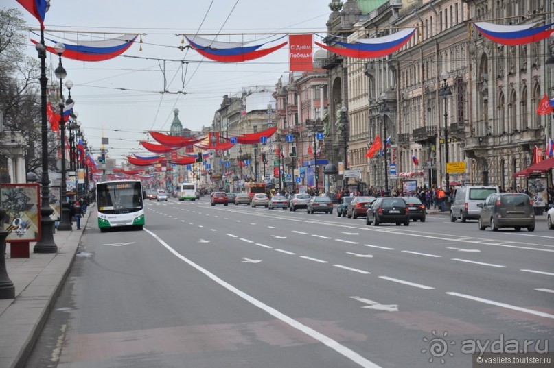 Питер, дождик, май — чего хочешь, выбирай