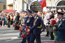 Питер, дождик, май — чего хочешь, выбирай