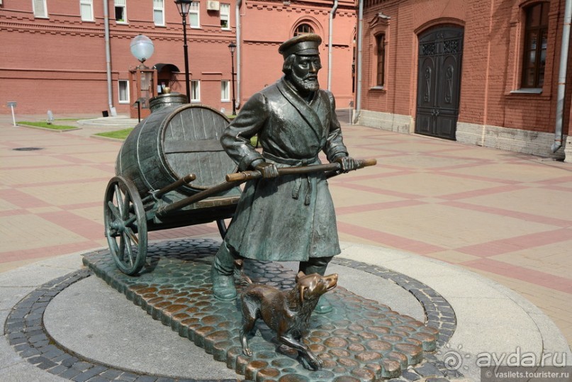 Питер вновь я посетил