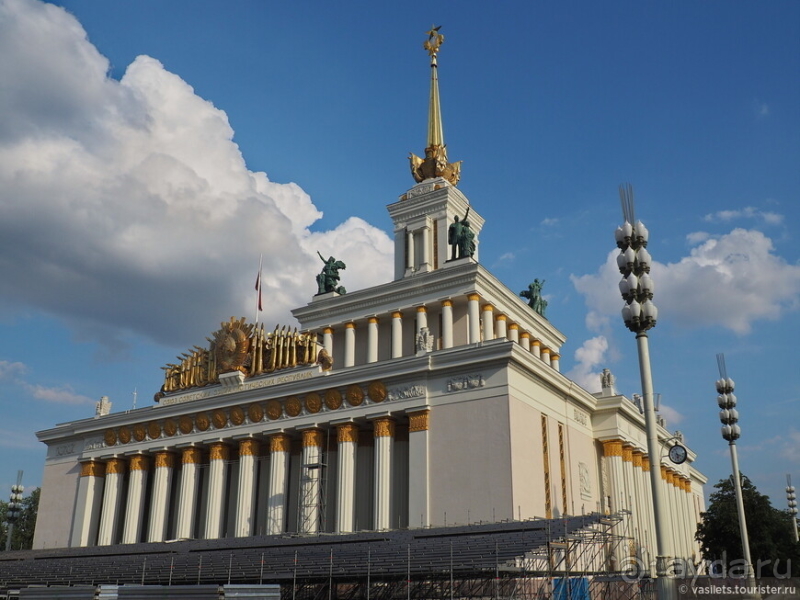 ВДНХ вчера, сегодня, завтра?